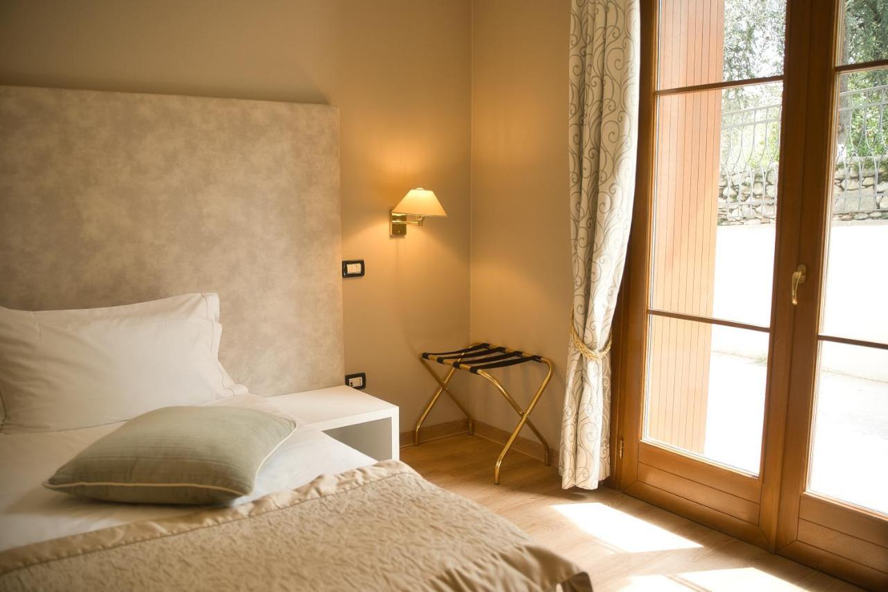 Hotel Villa Maria Au Lac - Estella Hotels Italia Toscolano Maderno Εξωτερικό φωτογραφία